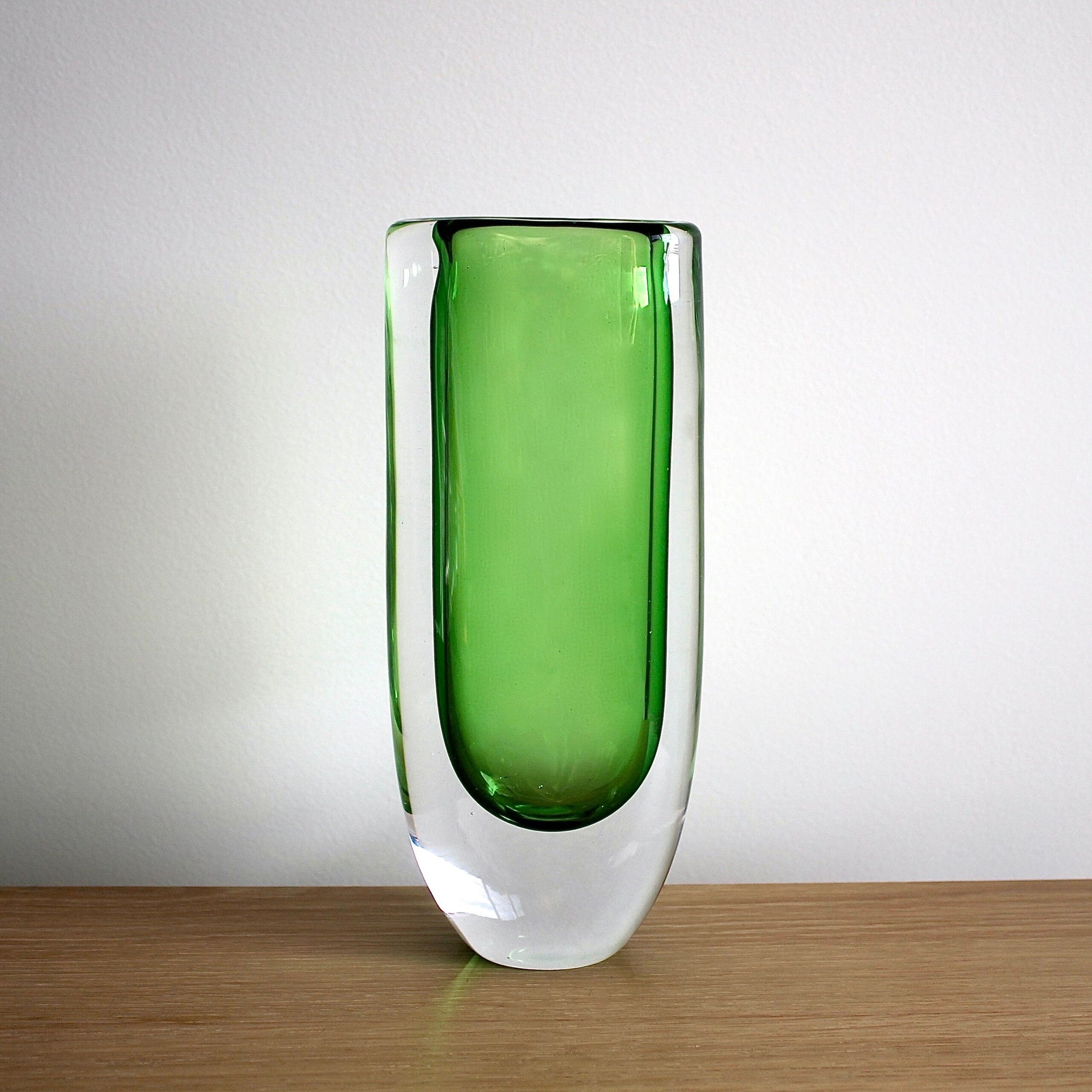 Vicke Lindstrand Vase