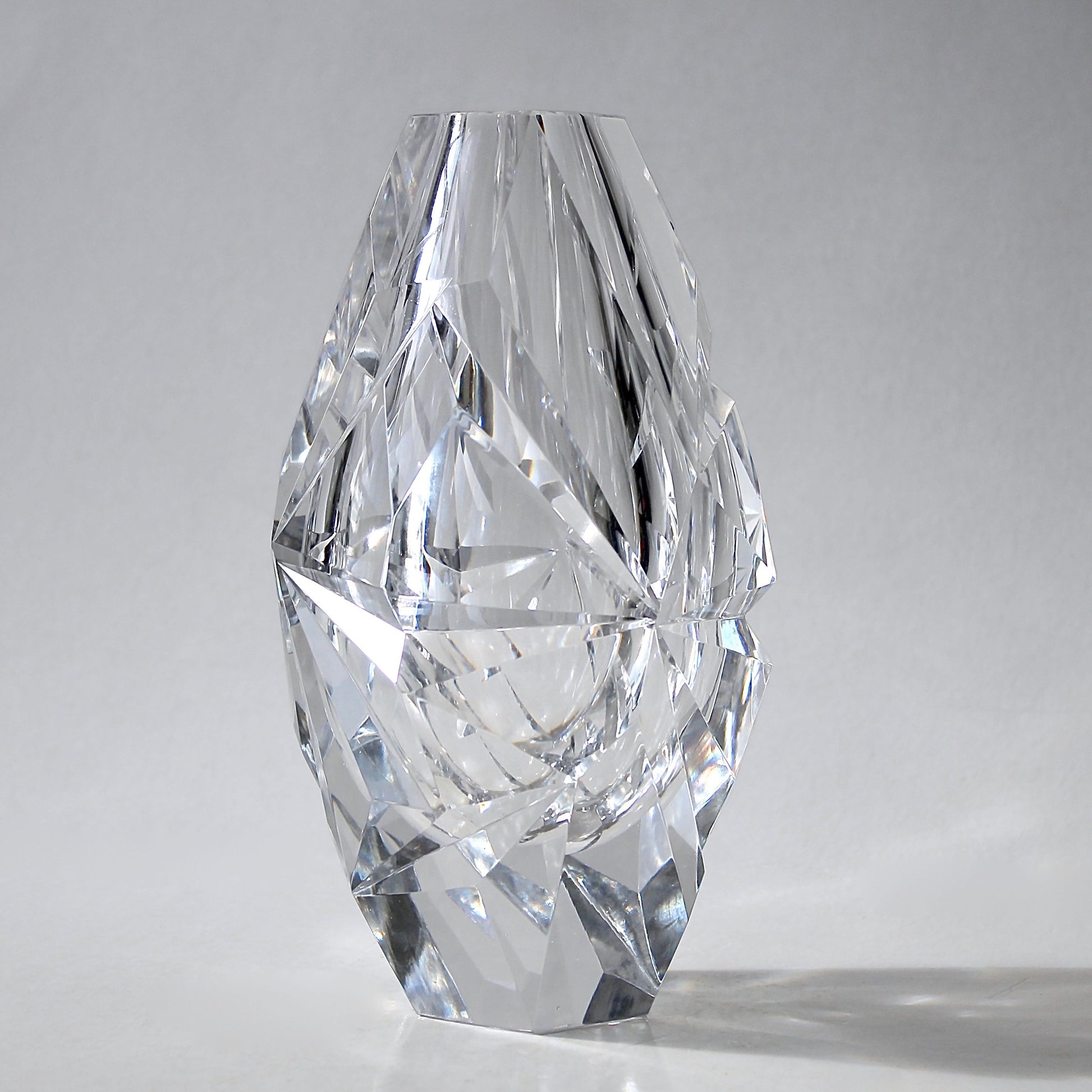 Vicke Lindstrand Vase