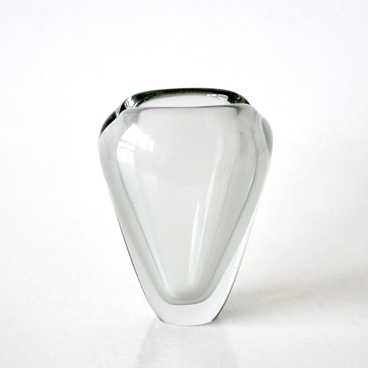 Kaj Franck Vase