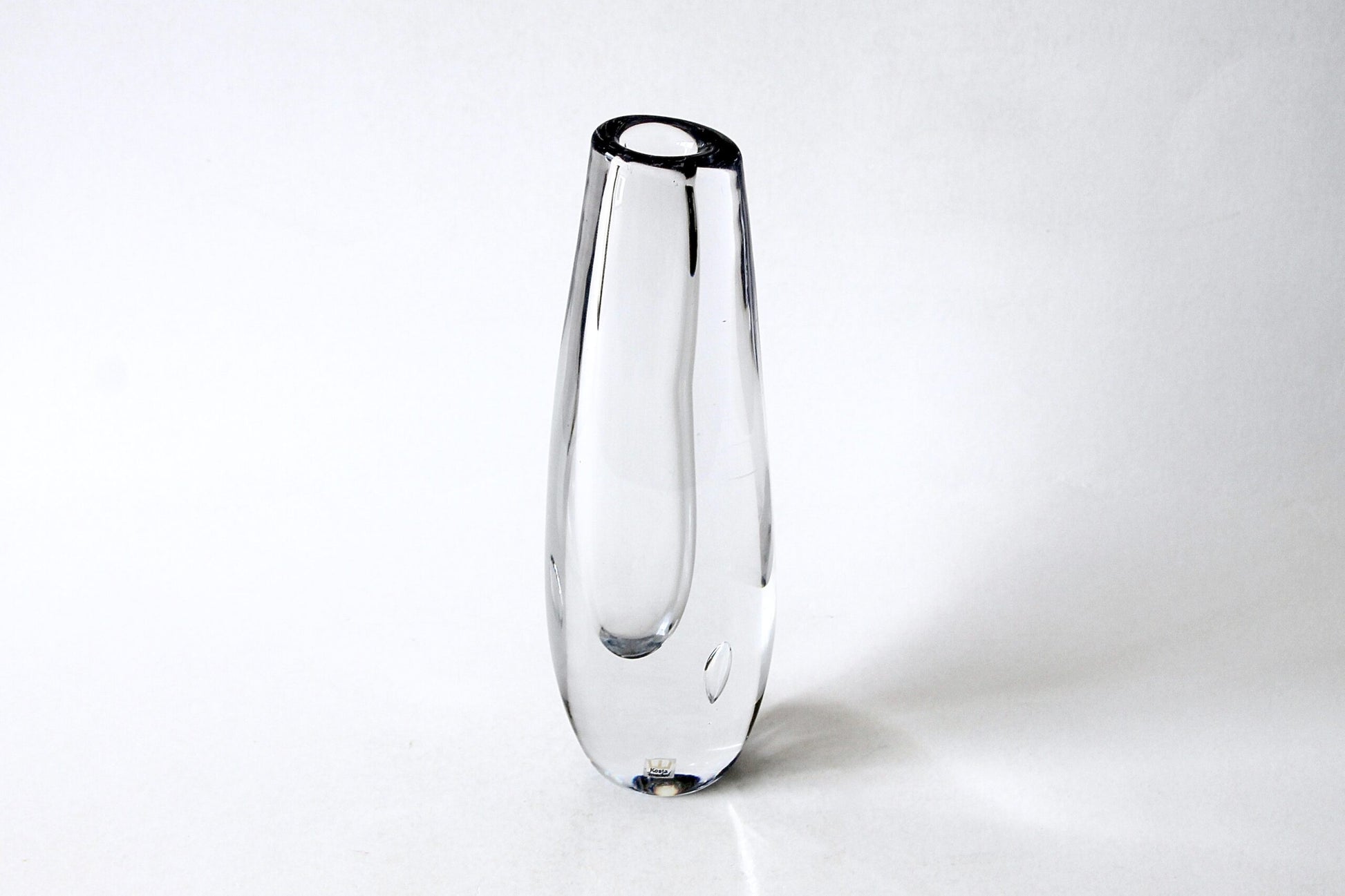 Vicke Lindstrand Vase