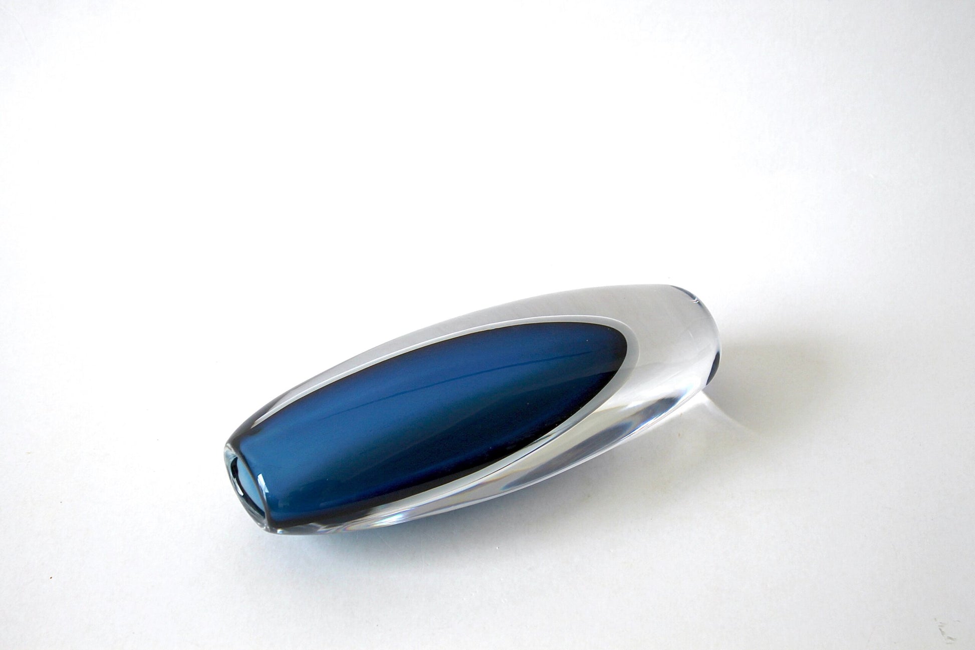 Vicke Lindstrand Vase