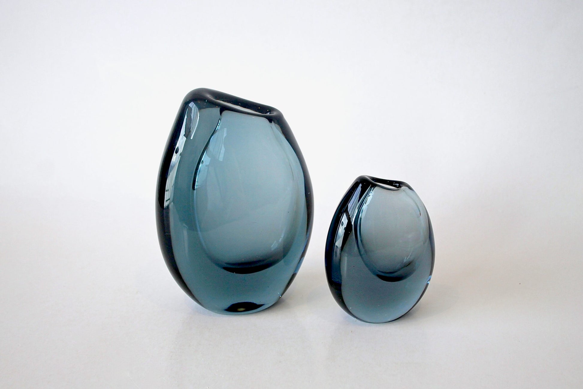Vicke Lindstrand Vase