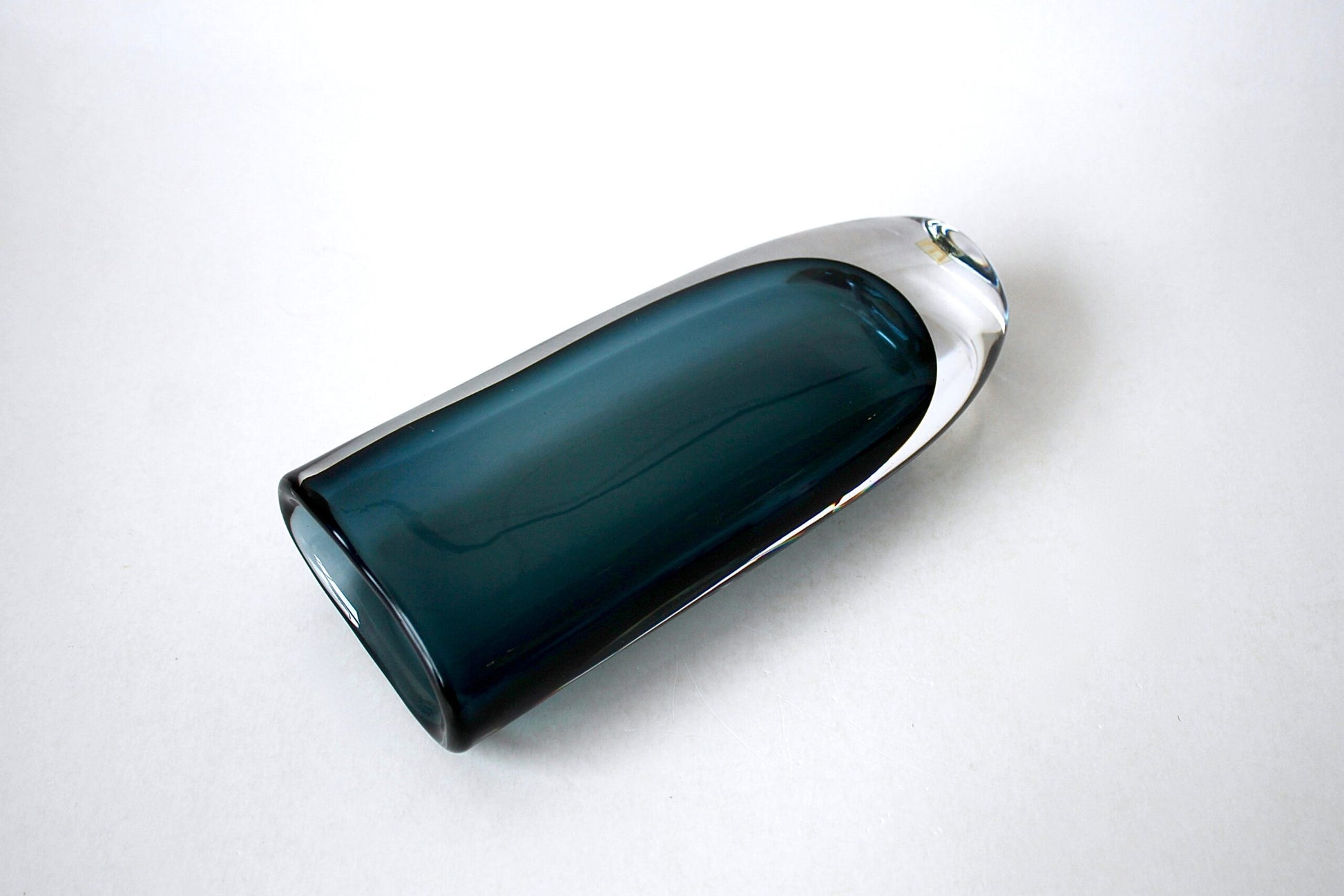 Vicke Lindstrand Vase