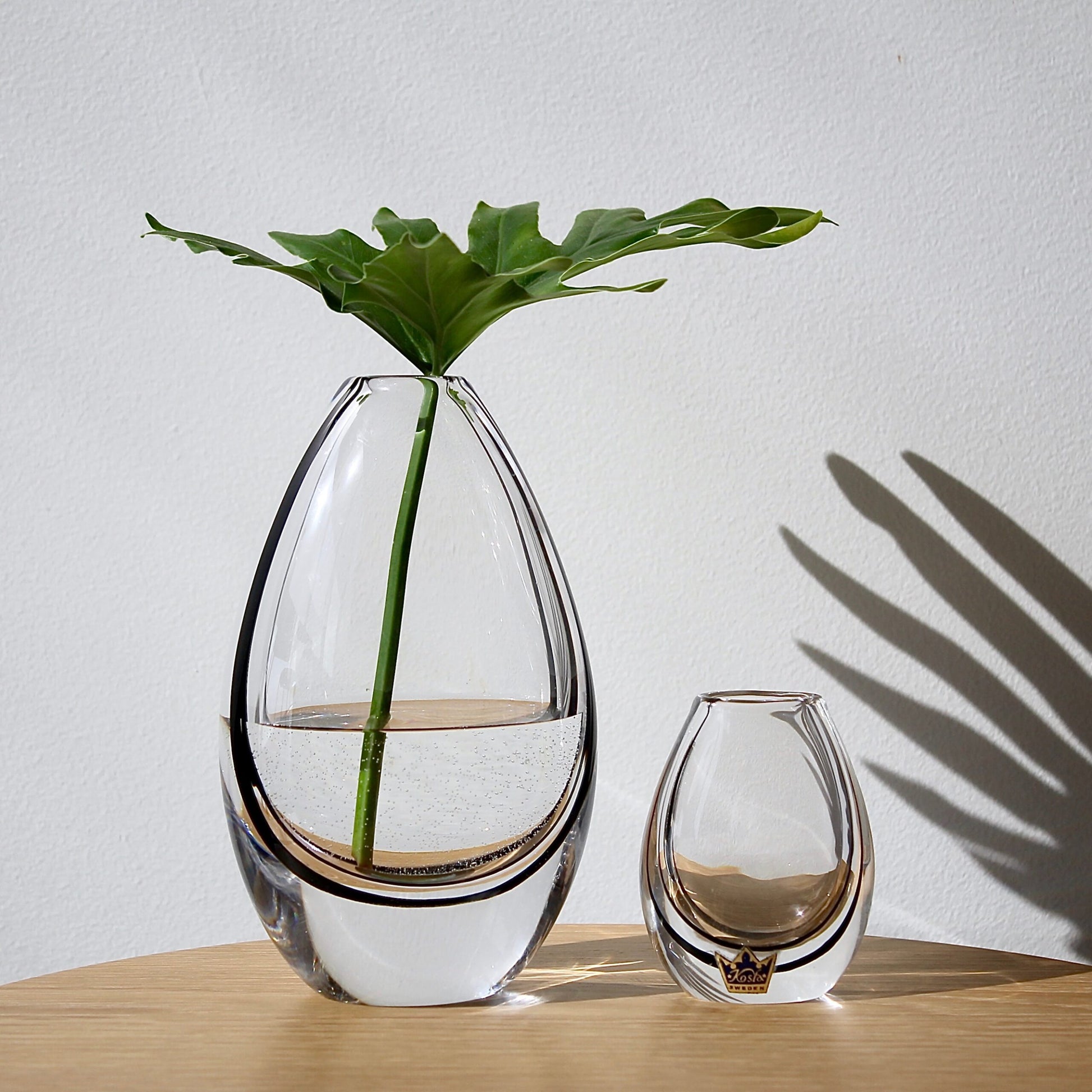 Vicke Lindstrand Vases