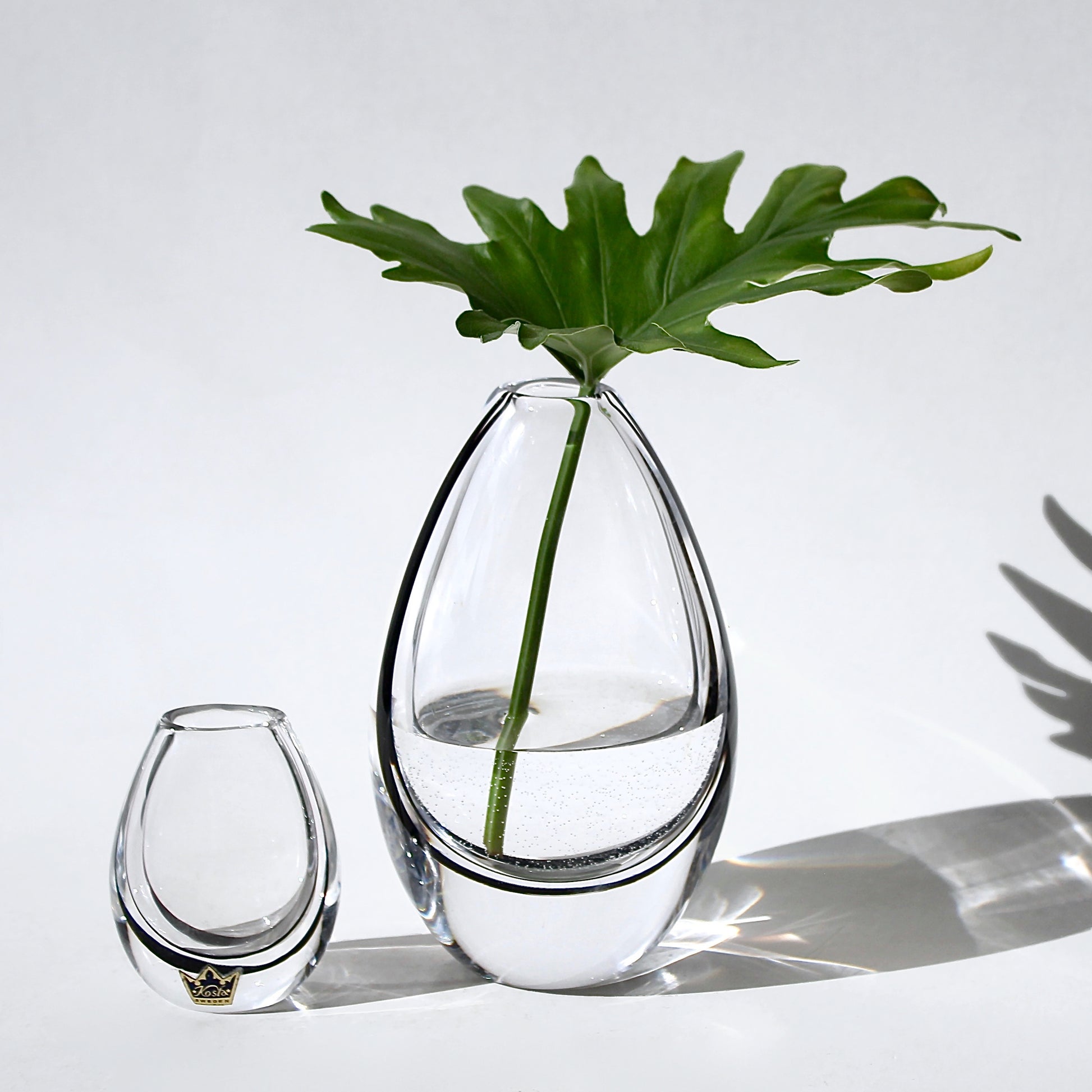 Vicke Lindstrand Vases
