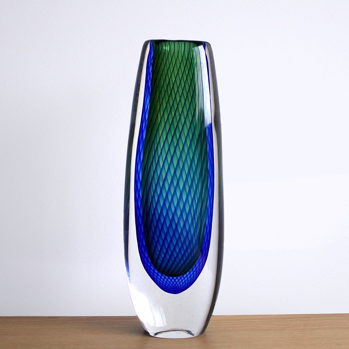 Vicke Lindstrand Vase