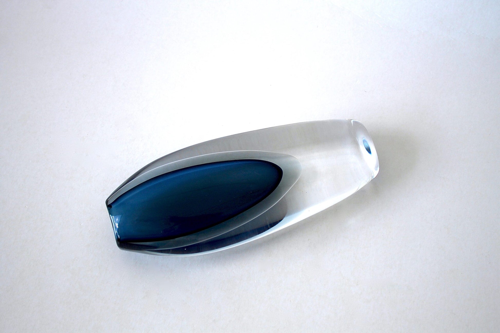 Vicke Lindstrand Vase
