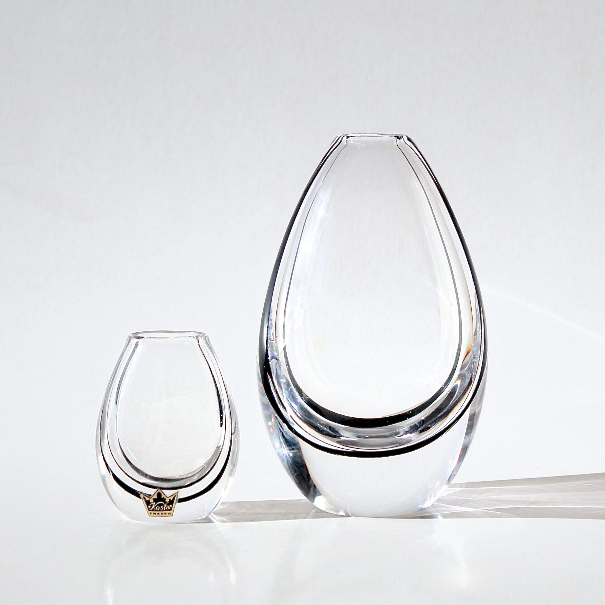 Vicke Lindstrand Vases