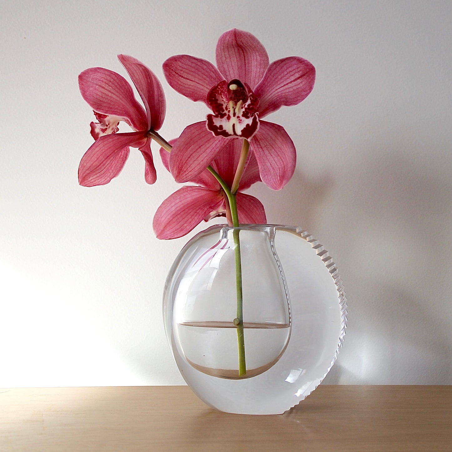 Vicke Lindstrand Vase