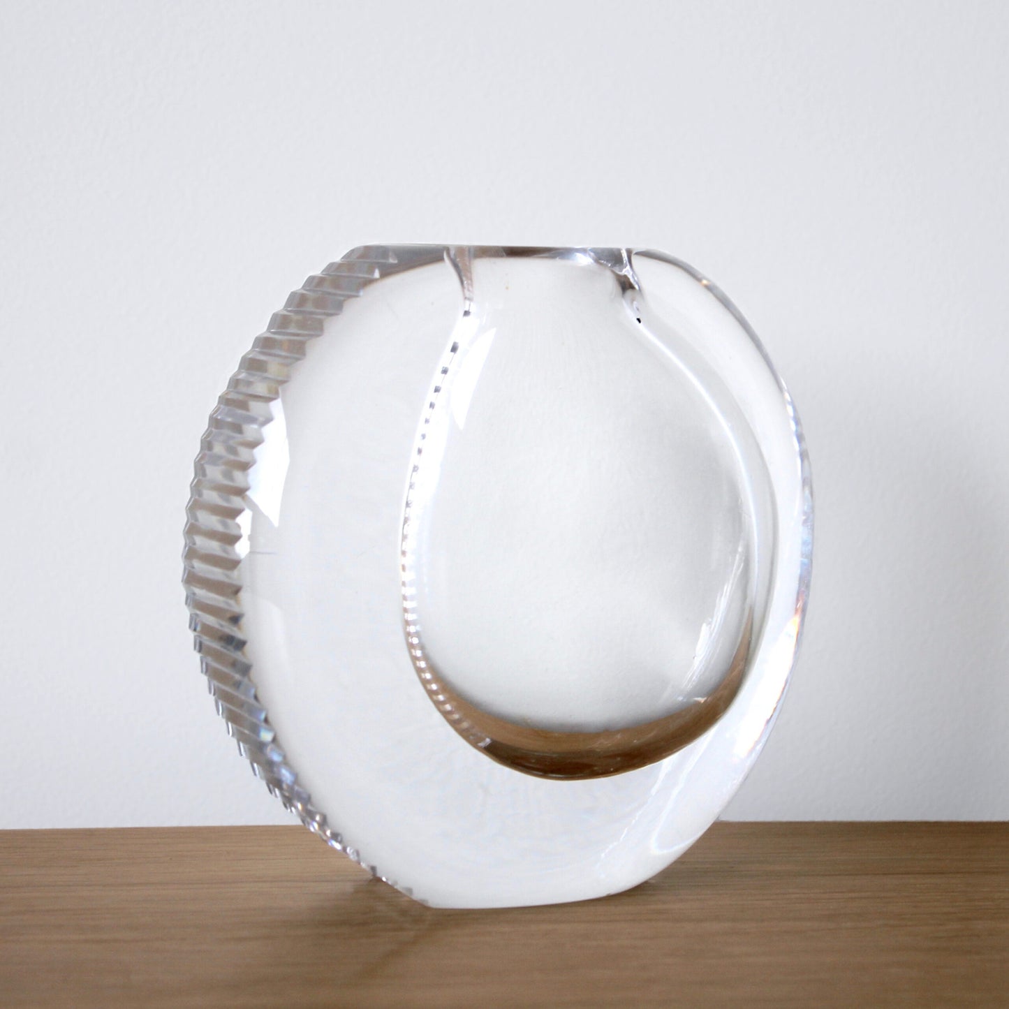 Vicke Lindstrand Vase