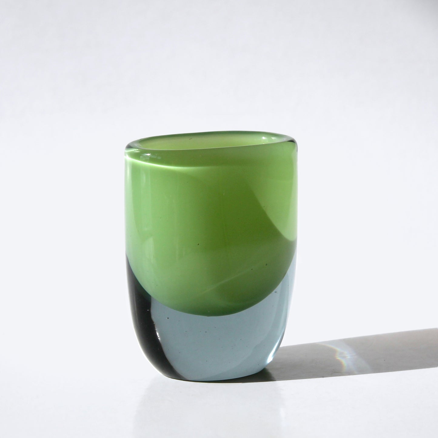 Vicke Lindstrand Vase