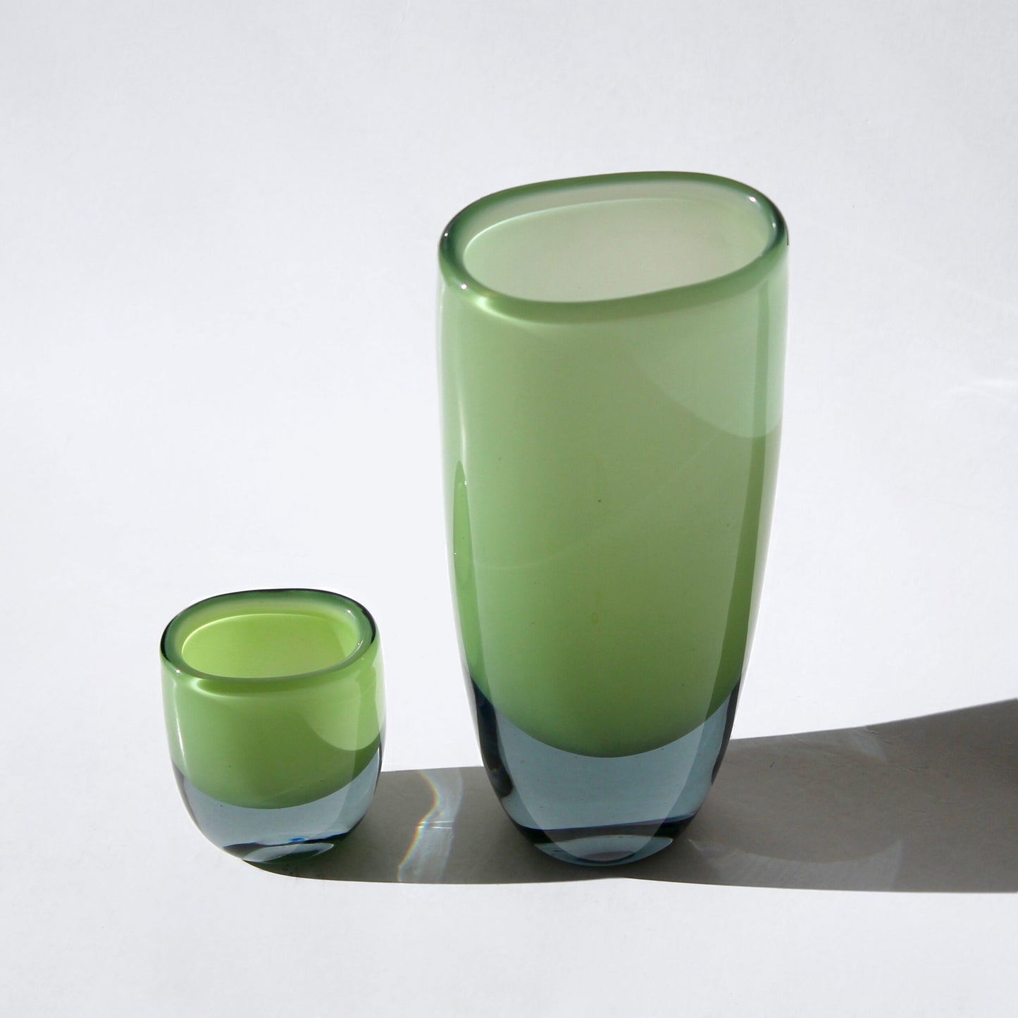 Vicke Lindstrand Vase