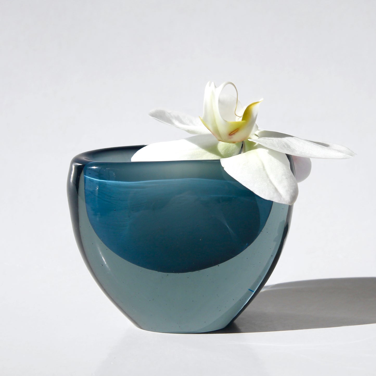Vicke Lindstrand Vase