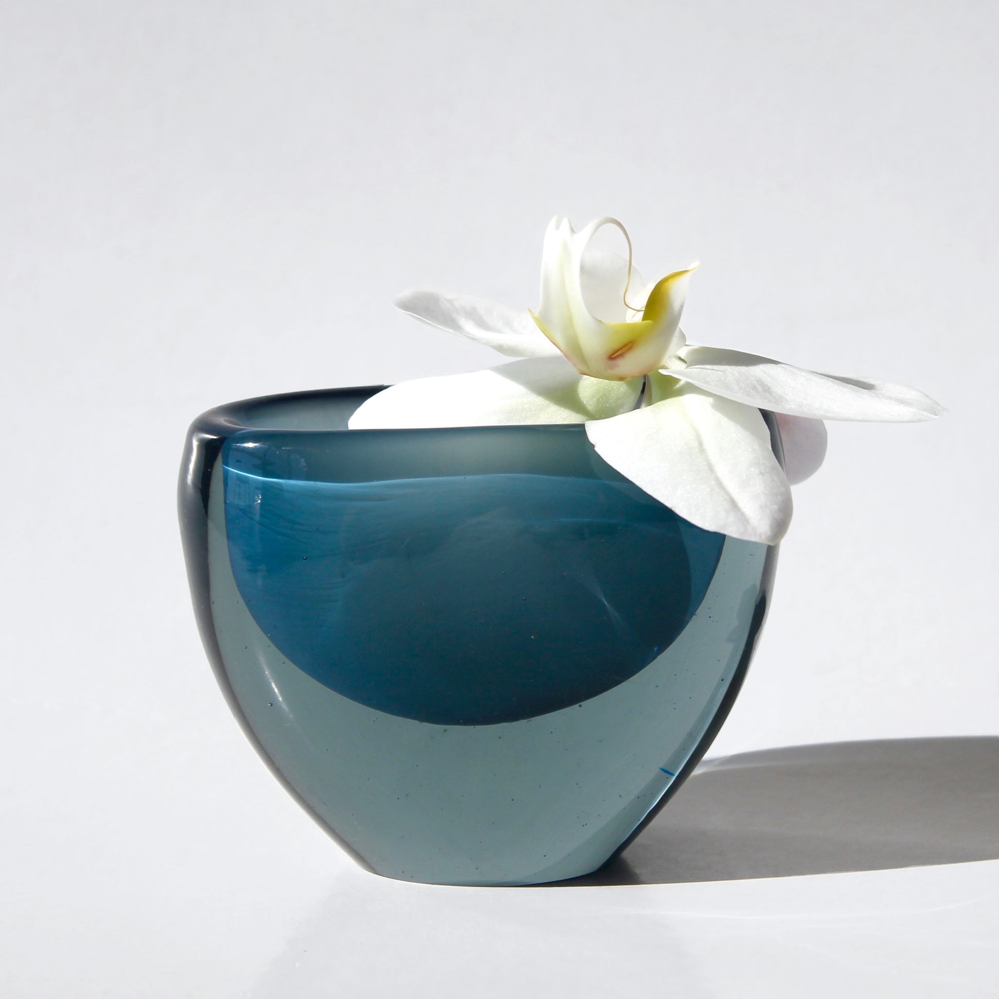 Vicke Lindstrand Vase