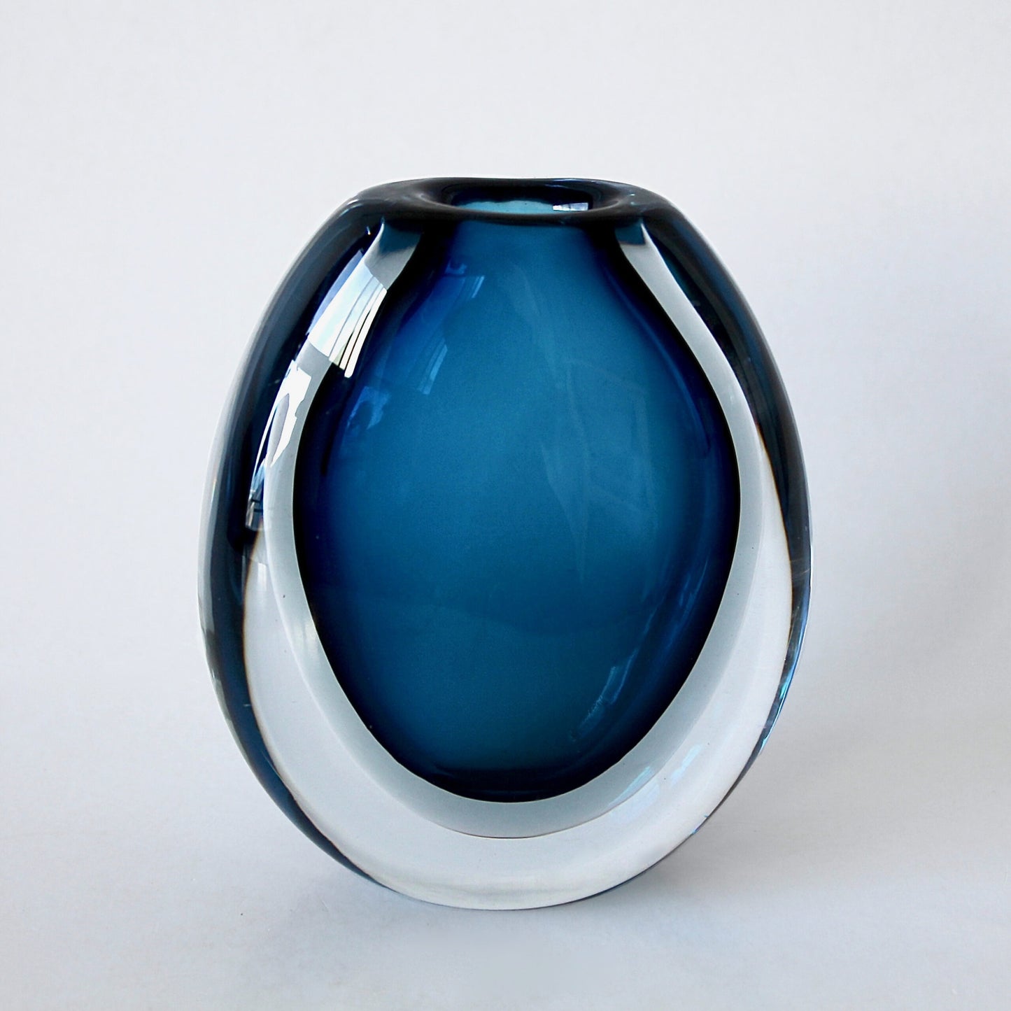 Vicke Lindstrand Vase