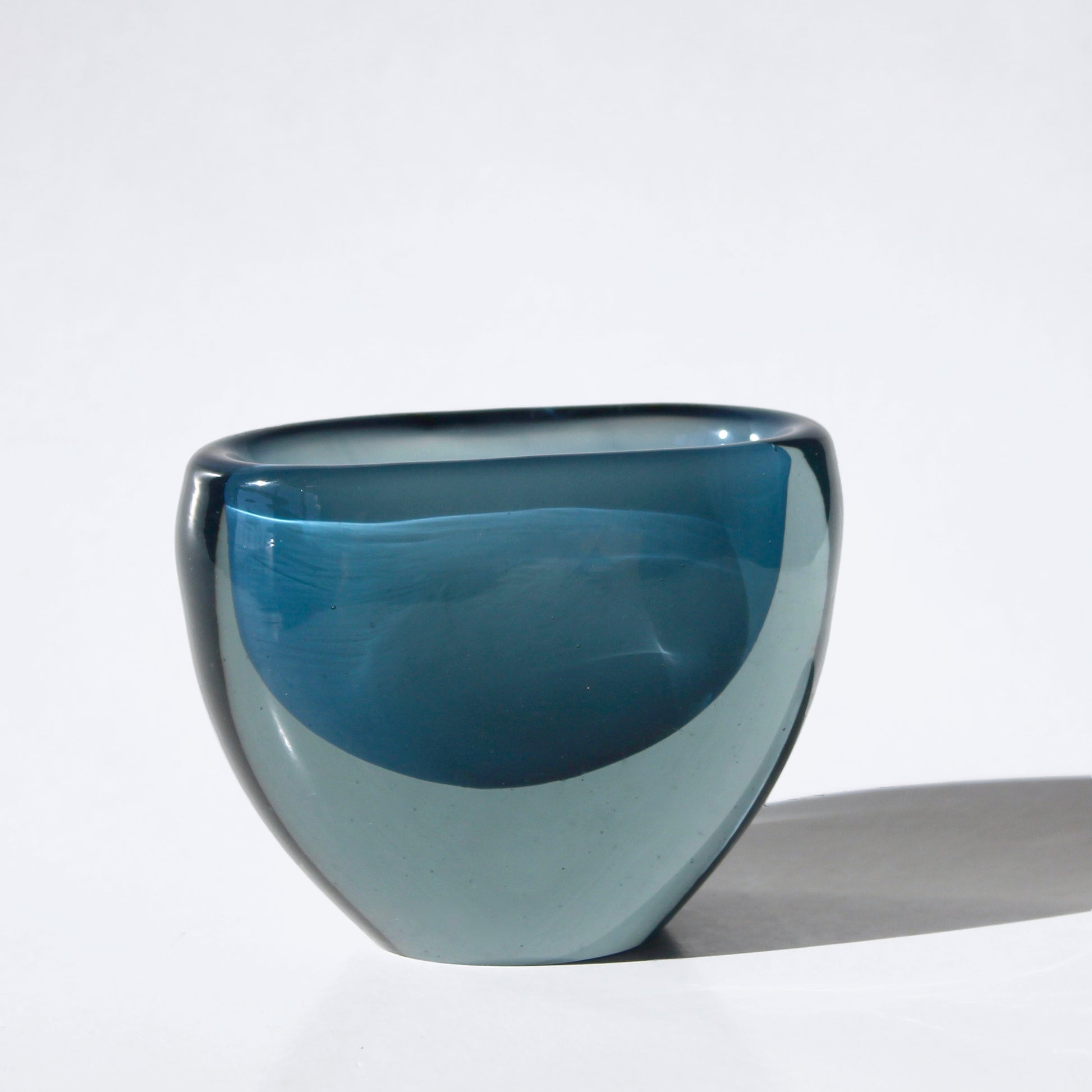 Vicke Lindstrand Vase