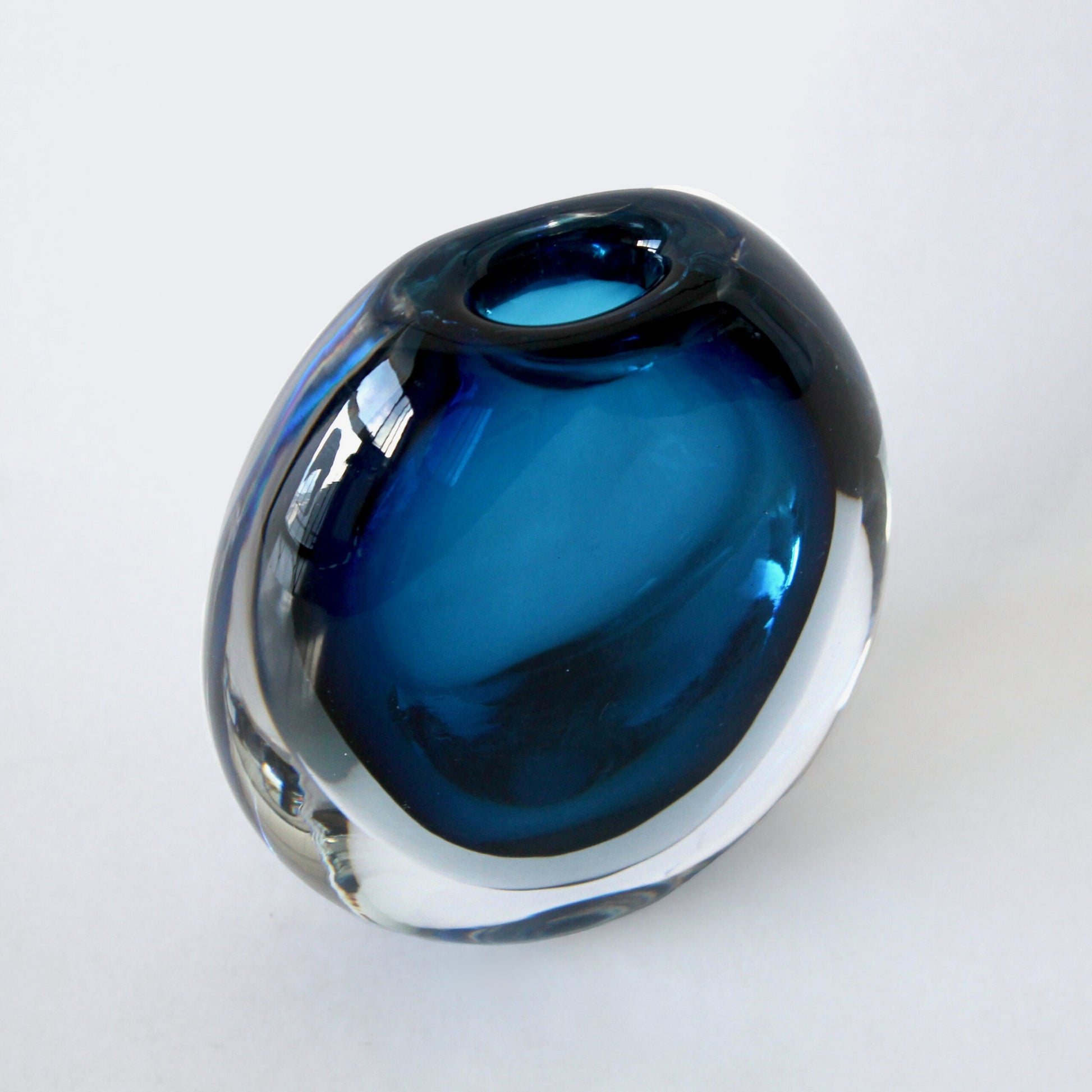 Vicke Lindstrand Vase