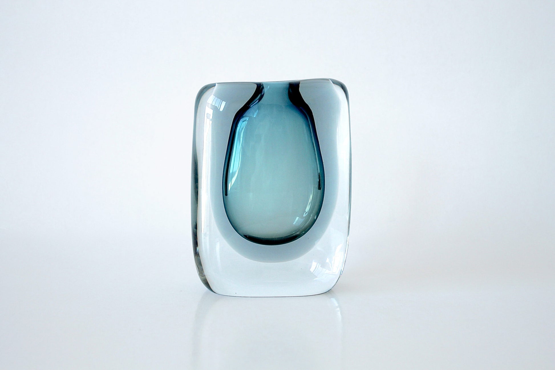 Vicke Lindstrand Vase