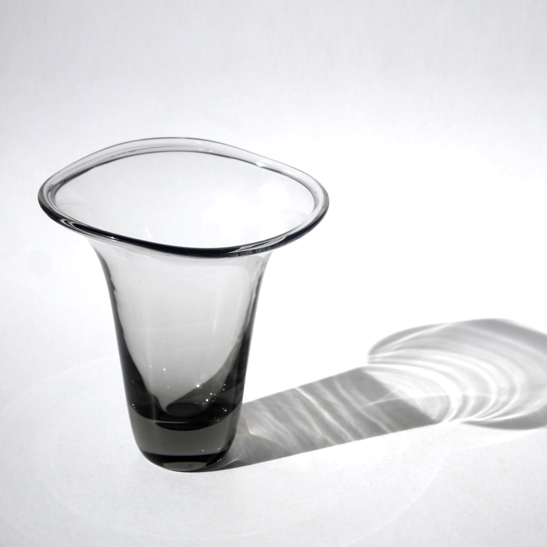 Vicke Lindstrand Vase