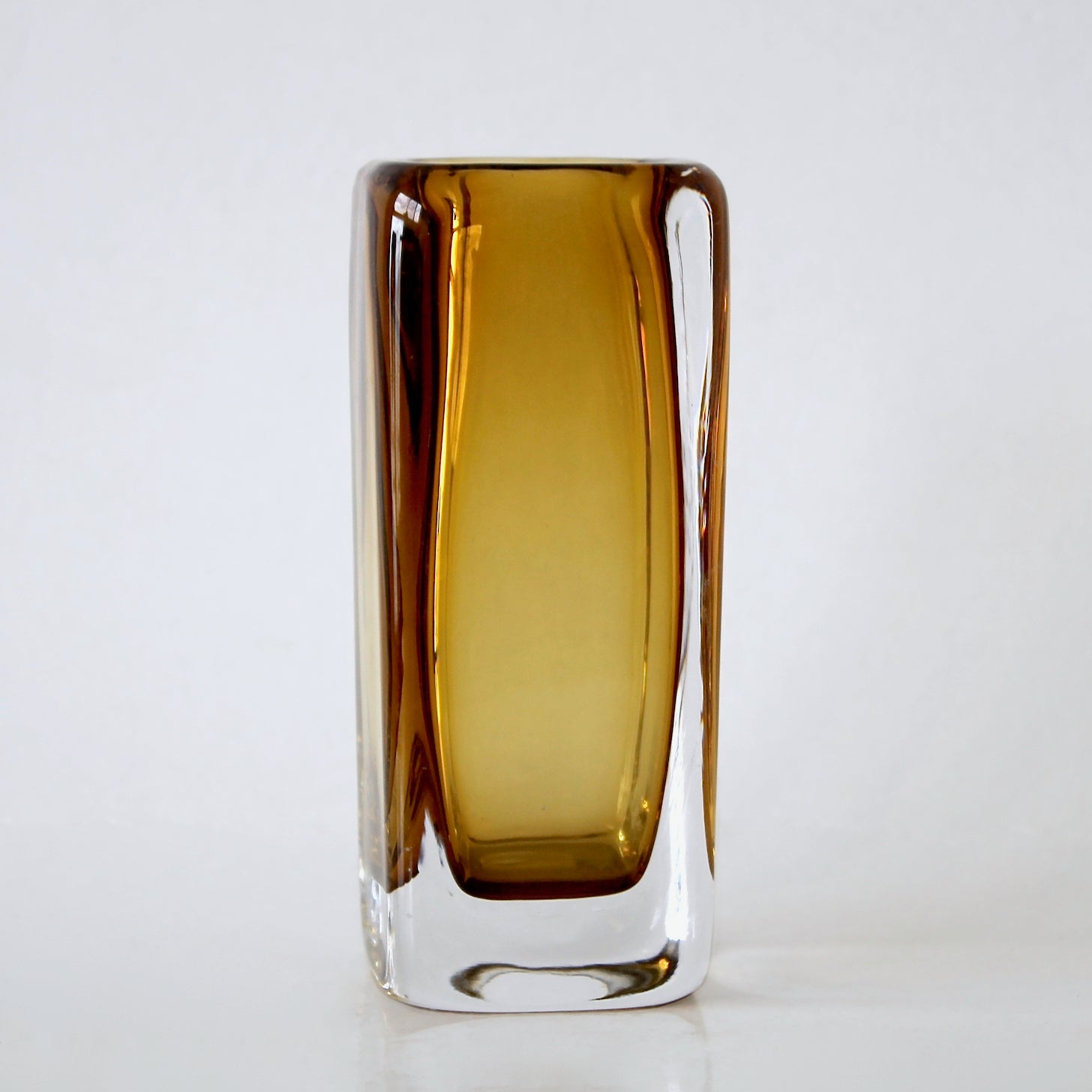 Vicke Lindstrand Vase