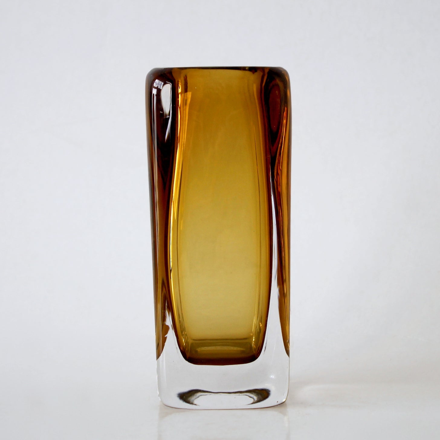 Vicke Lindstrand Vase