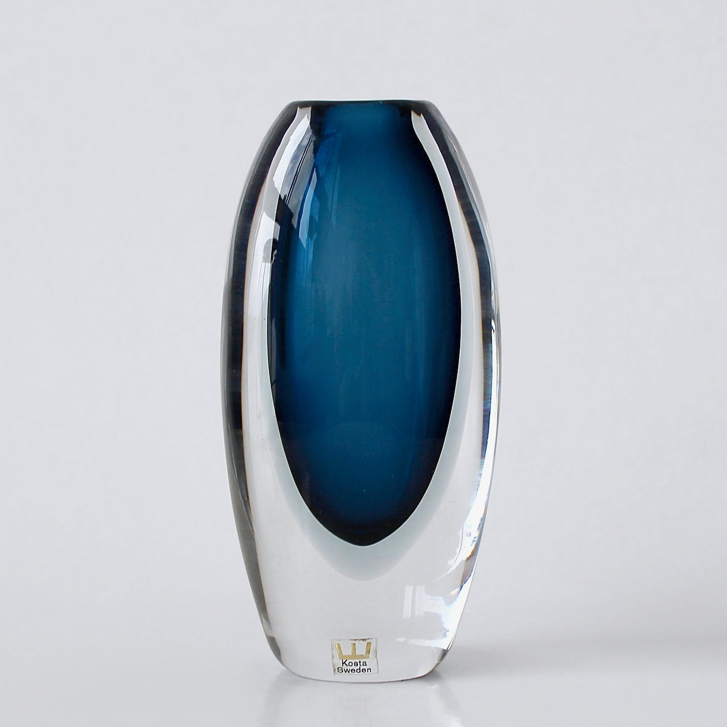 Vicke Lindstrand Vase