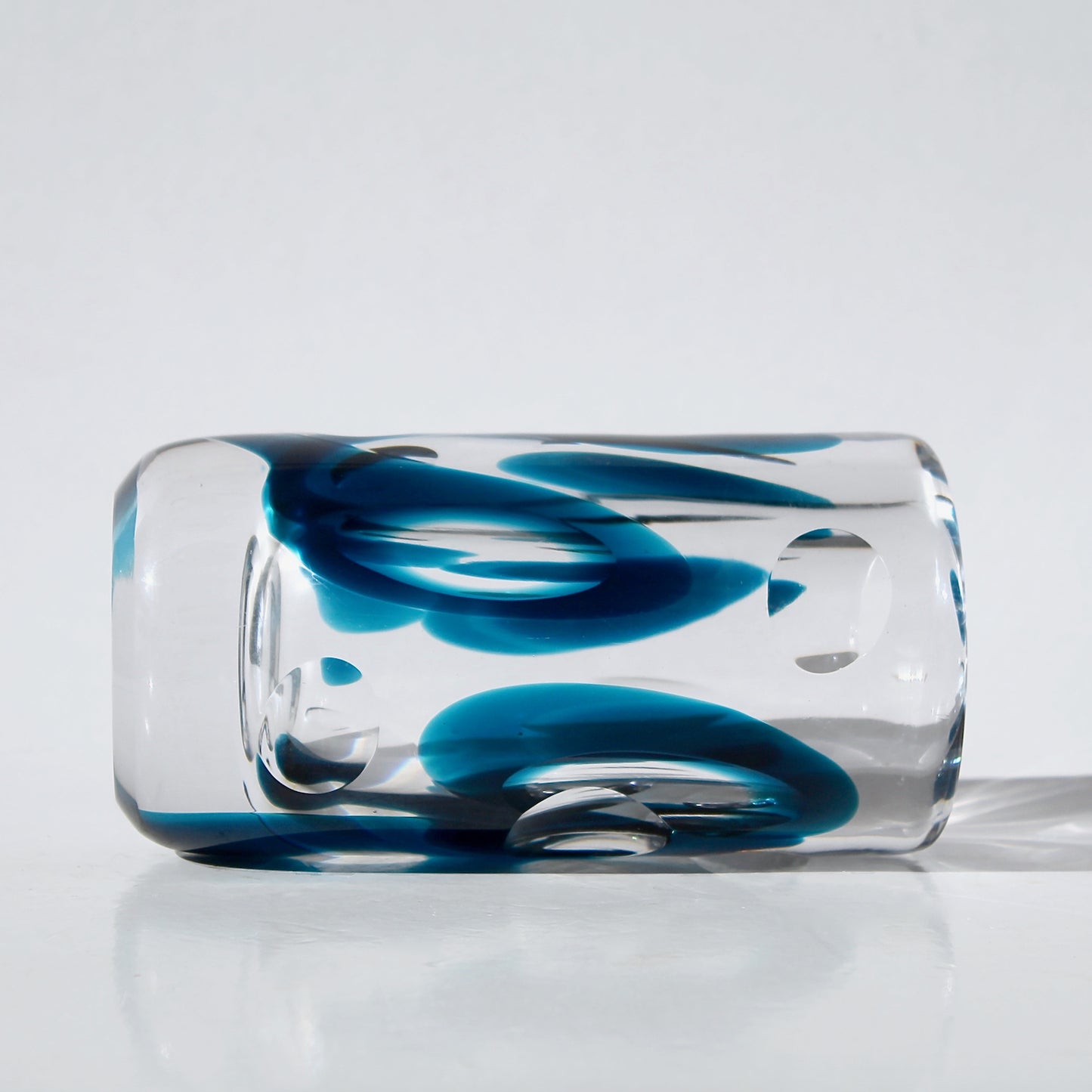Vicke Lindstrand Vase