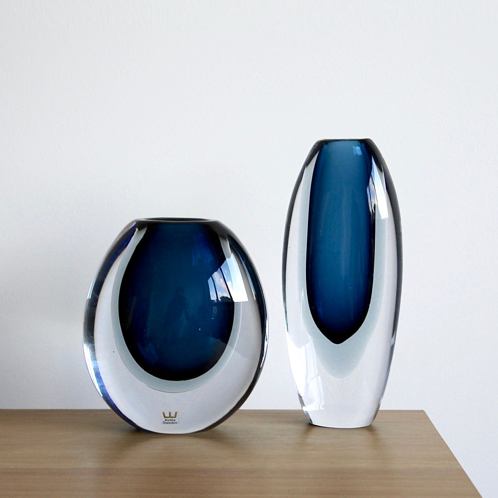 Vicke Lindstrand Vases