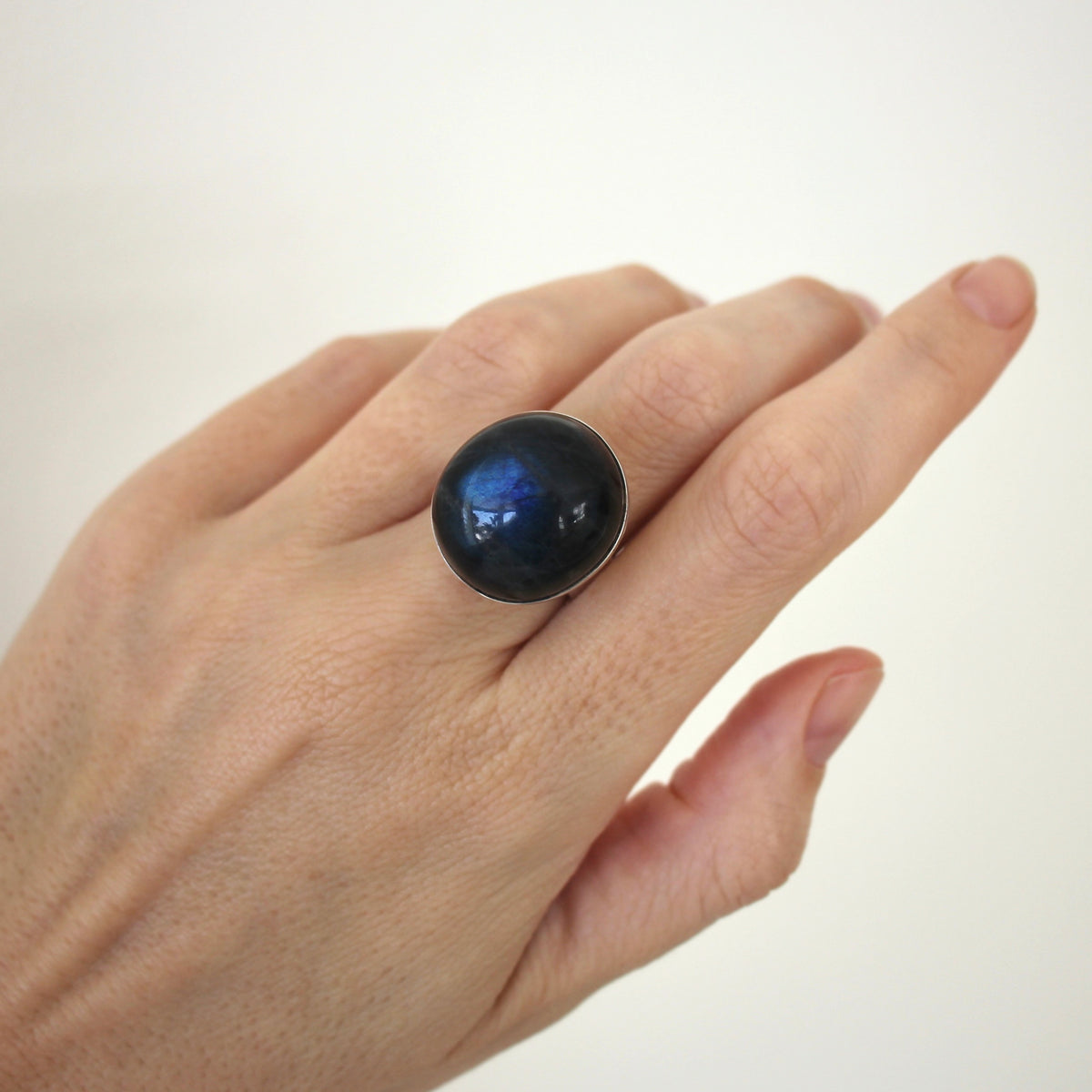 Valon Ring