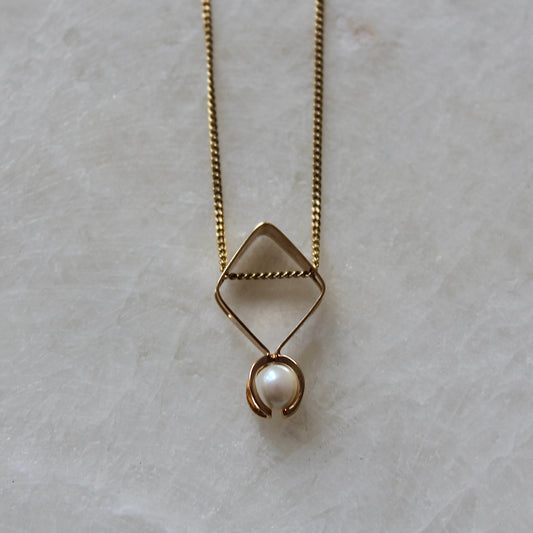 Elis Kauppi Pendant