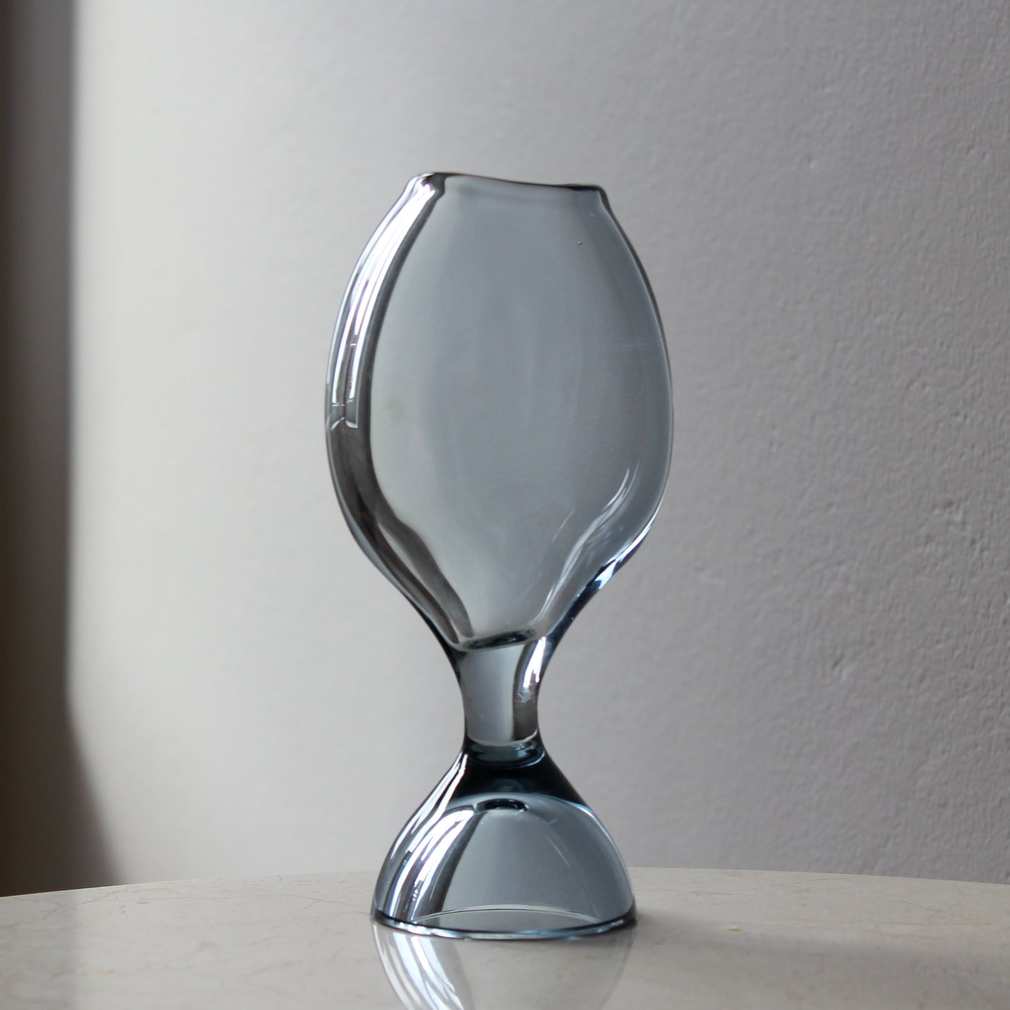 Vicke Lindstrand Vase