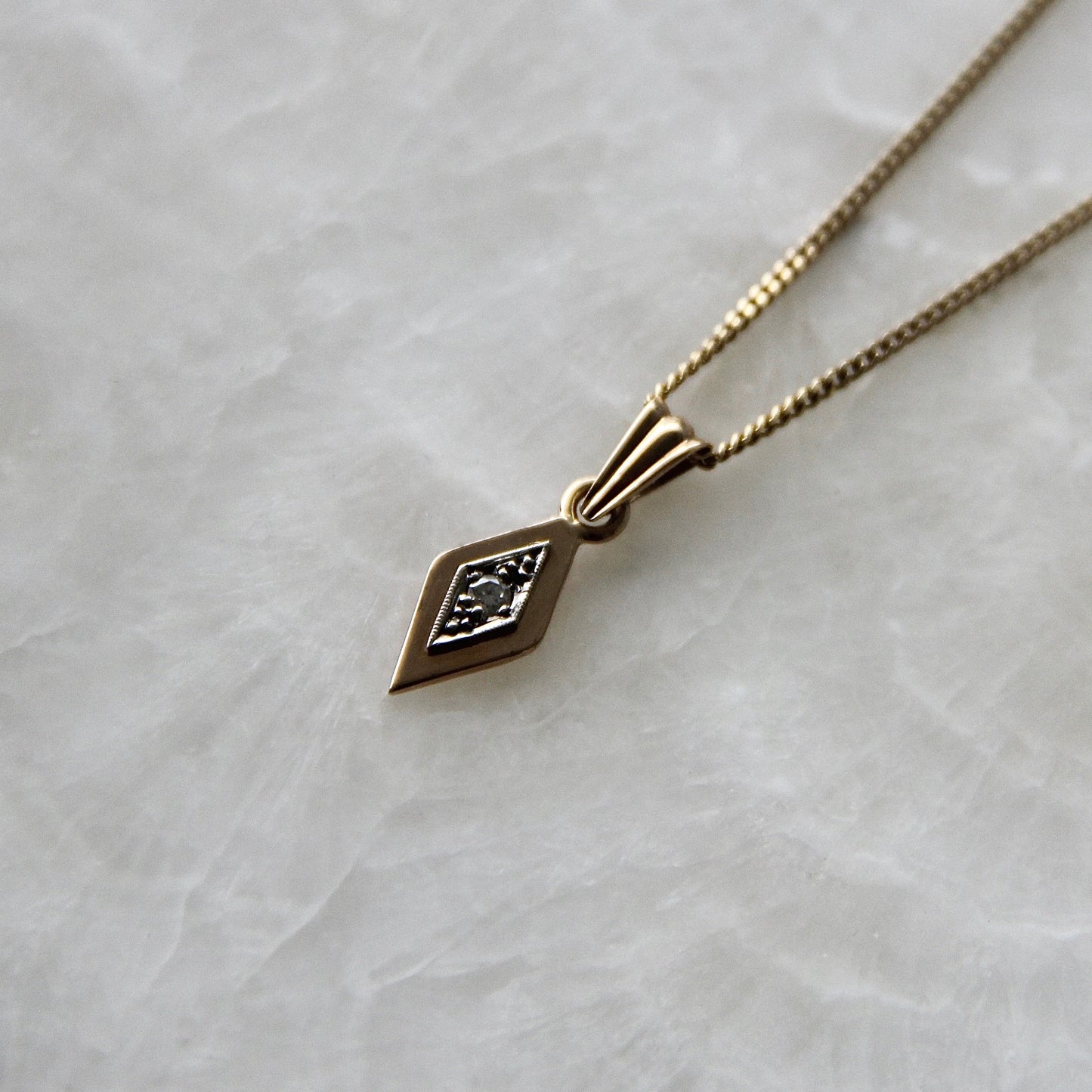 Erik G Johanssons Pendant