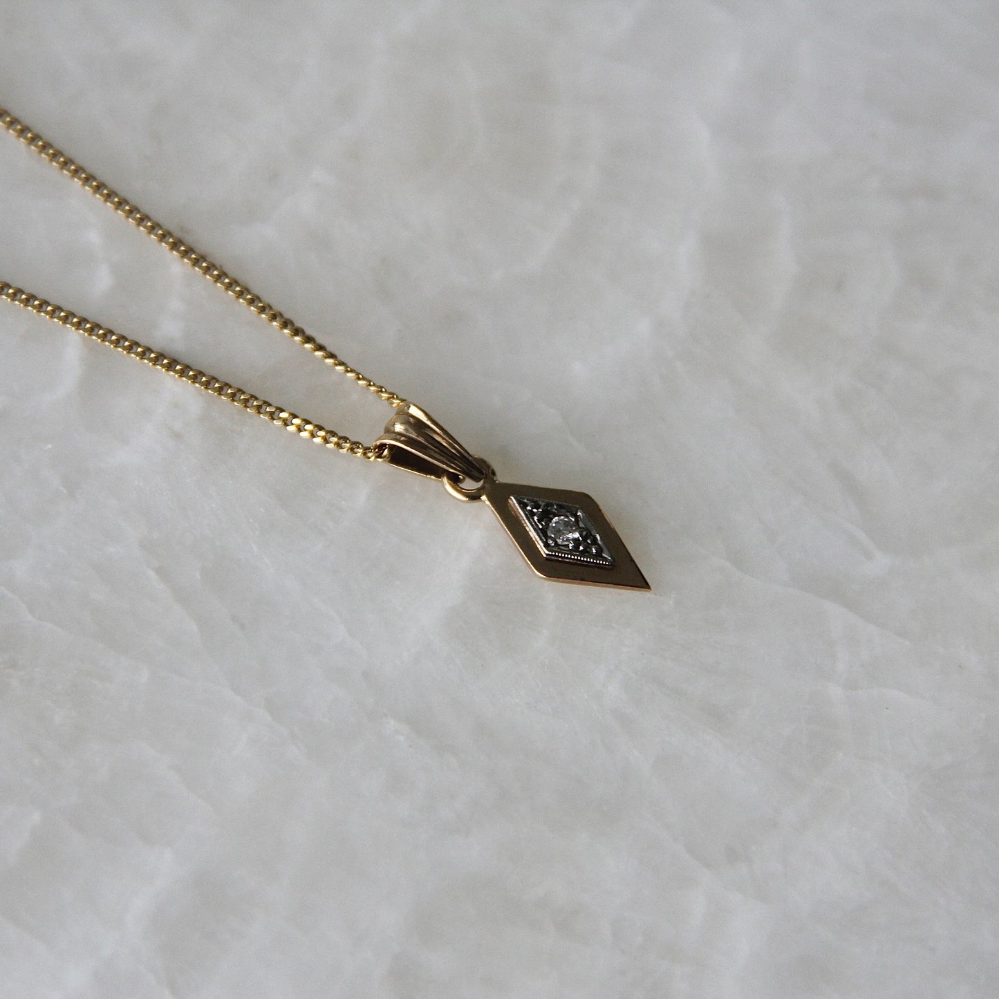 Erik G Johanssons Pendant
