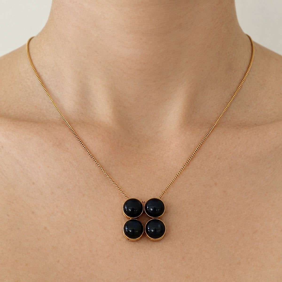 Kaunis Koru Necklace
