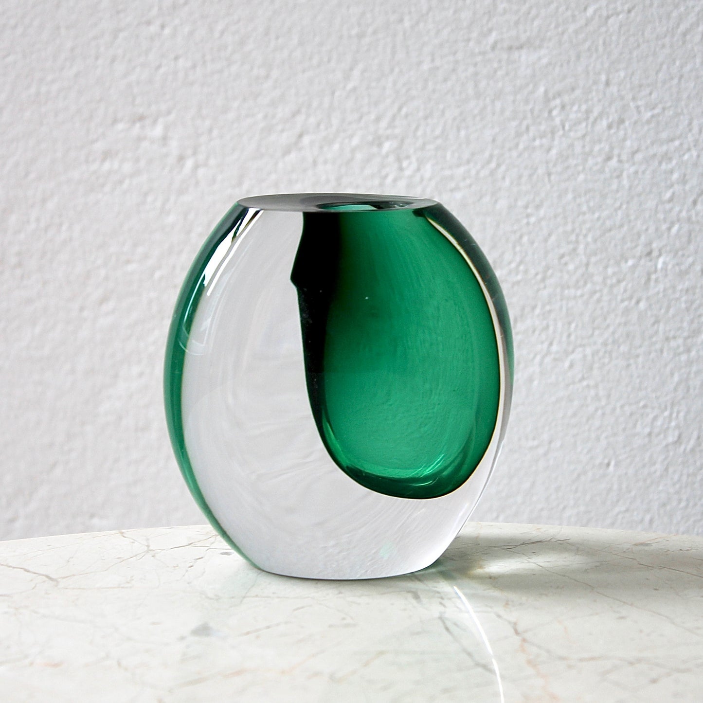 Vicke Lindstrand Vase