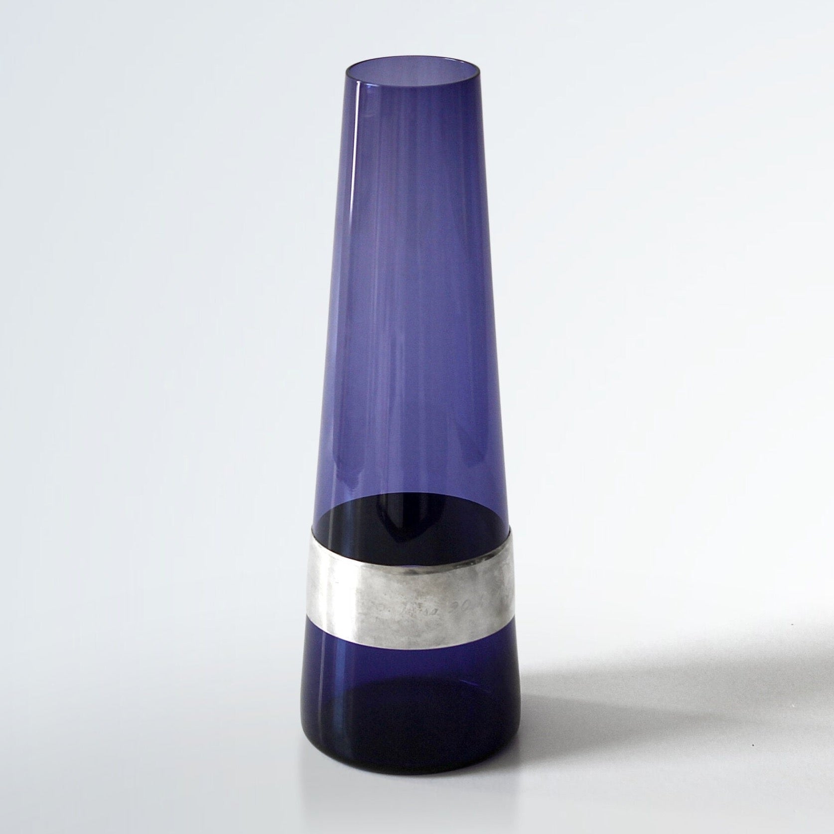 Saara Hopea Vase