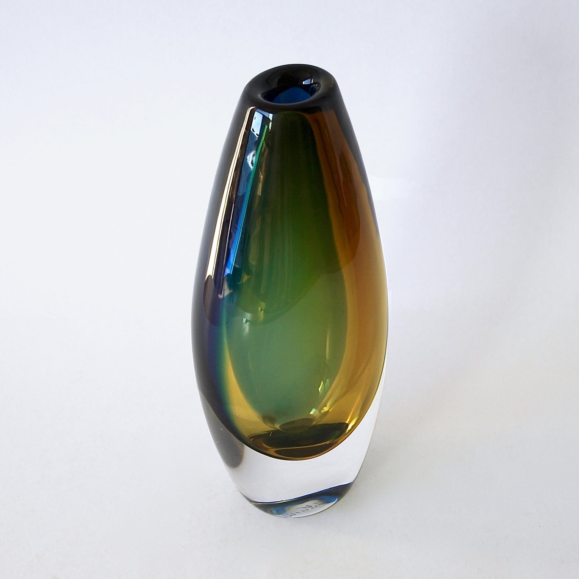 Vicke Lindstrand Vase