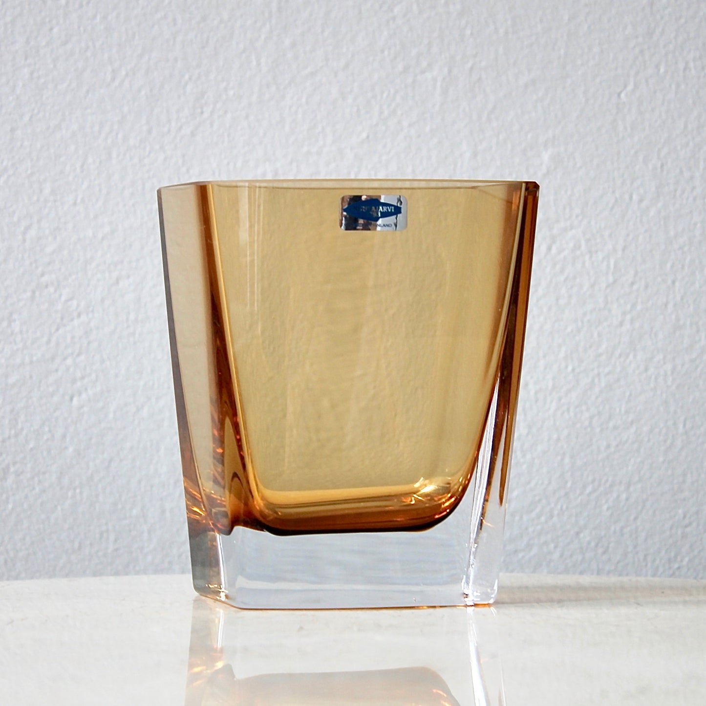 Taru Syrjänen Vase