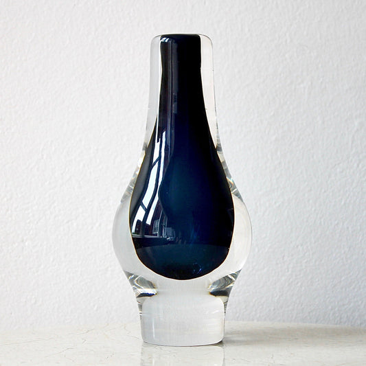 Mona Morales-Schildt Vase